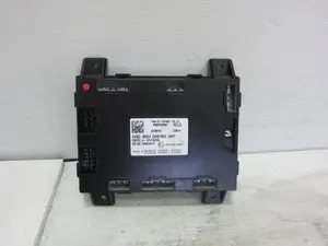 Foto de NO IDENTIFICADO TESLA MODEL S eléctrico 270 kW (367 CV / 270 KW) referencia 101090700D foto 8