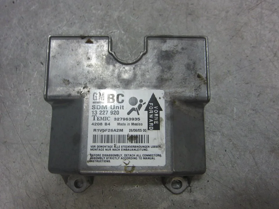 Foto de CENTRALITA ABS OPEL ASTRA H BERLINA 1.7 16V CDTI (101 CV / 74 KW) referencia 327963935