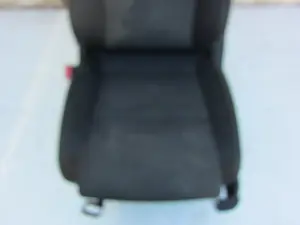 Foto de ASIENTO DELANTERO IZQUIERDO AUDI A2 (8Z) 1.4 16V (75 CV / 55 KW) referencia 62140166 foto 4