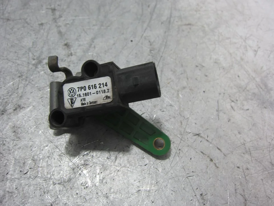 Foto de SENSOR PORSCHE CAYENNE (TIPO 92A) referencia 7P0616214