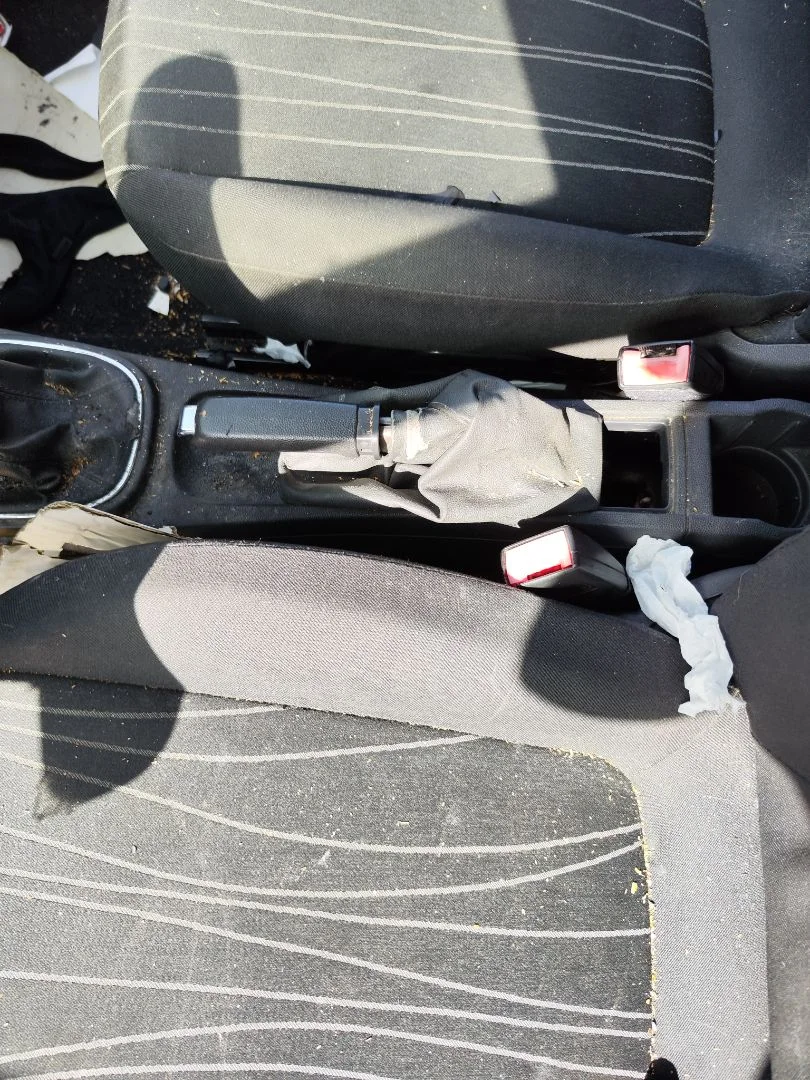 Foto de PALANCA FRENO OPEL CORSA D 1.3 16V CDTI (75 CV / 55 KW) referencia 39053551