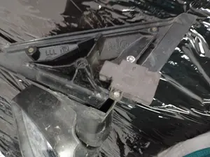 Foto de RETROVISOR IZQUIERDO AUDI A8 (D2) 3.7 V8 32V (230 CV / 169 KW) referencia 34467 foto 2