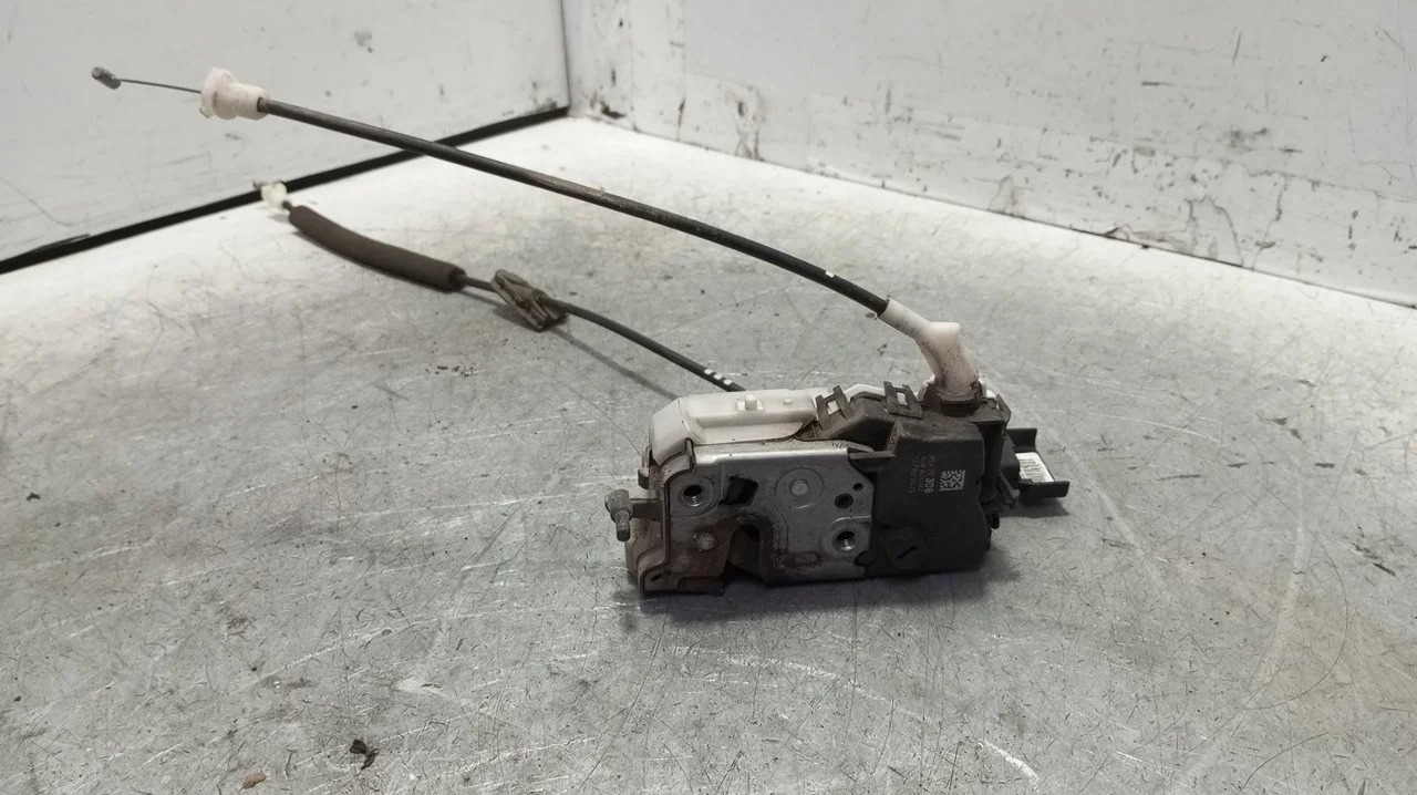 Foto de CERRADURA PUERTA DELANTERA DERECHA CITROEN C3 1.4 (73 CV / 54 KW) referencia 732608