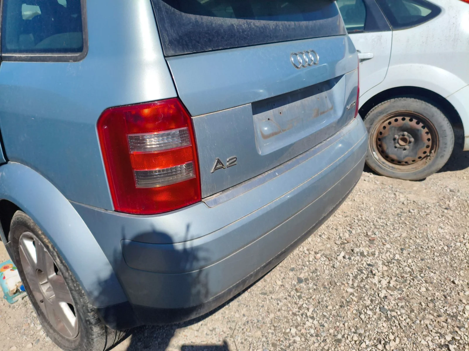 Foto de PARAGOLPES TRASERO AUDI A2 (8Z) 1.4 TDI (75 CV / 55 KW)