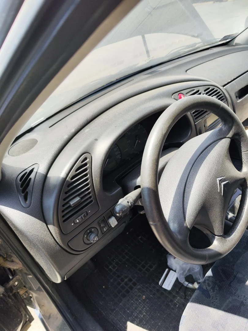 Foto de SALPICADERO CITROEN XSARA BERLINA 2.0 HDi CAT (RHY / DW10TD) (90 CV / 66 KW)