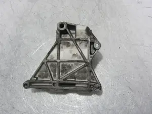 Foto de SOPORTE ALTERNADOR VOLKSWAGEN TOUAREG (7LA) referencia 070903143C foto 3