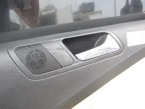 Foto de MANETA INTERIOR TRASERA DERECHA VOLKSWAGEN PASSAT BERLINA (3C2) 2.0 TDI (140 CV / 103 KW)