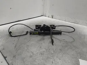 Foto de CERRADURA CAPO HYUNDAI TUCSON (NX) híbrido-suave 100 kW (1.6 Ltr. - 100 kW CRDi) (136 CV / 100 KW) referencia 81130N9000