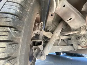 Foto de BRAZO SUSPENSION TRASERO IZQUIERDO NISSAN QASHQAI (J10) 2.0 16V CAT (141 CV / 104 KW)