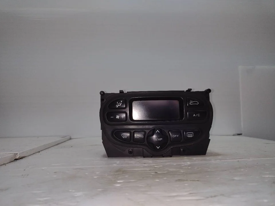 Foto de MANDO CALEFACCION / AIRE ACONDICIONADO CITROEN XSARA PICASSO 2.0 HDi CAT (RHY / DW10TD) (90 CV / 66 KW) referencia 96450543XT