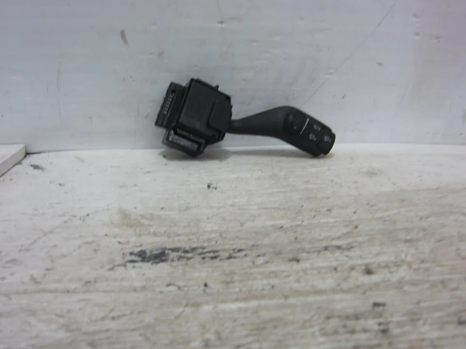 Foto de MANDO LIMPIA FORD TRANSIT CONNECT (TC7) 1.8 TDCi CAT (90 CV / 66 KW) referencia 4M5T17A553AD