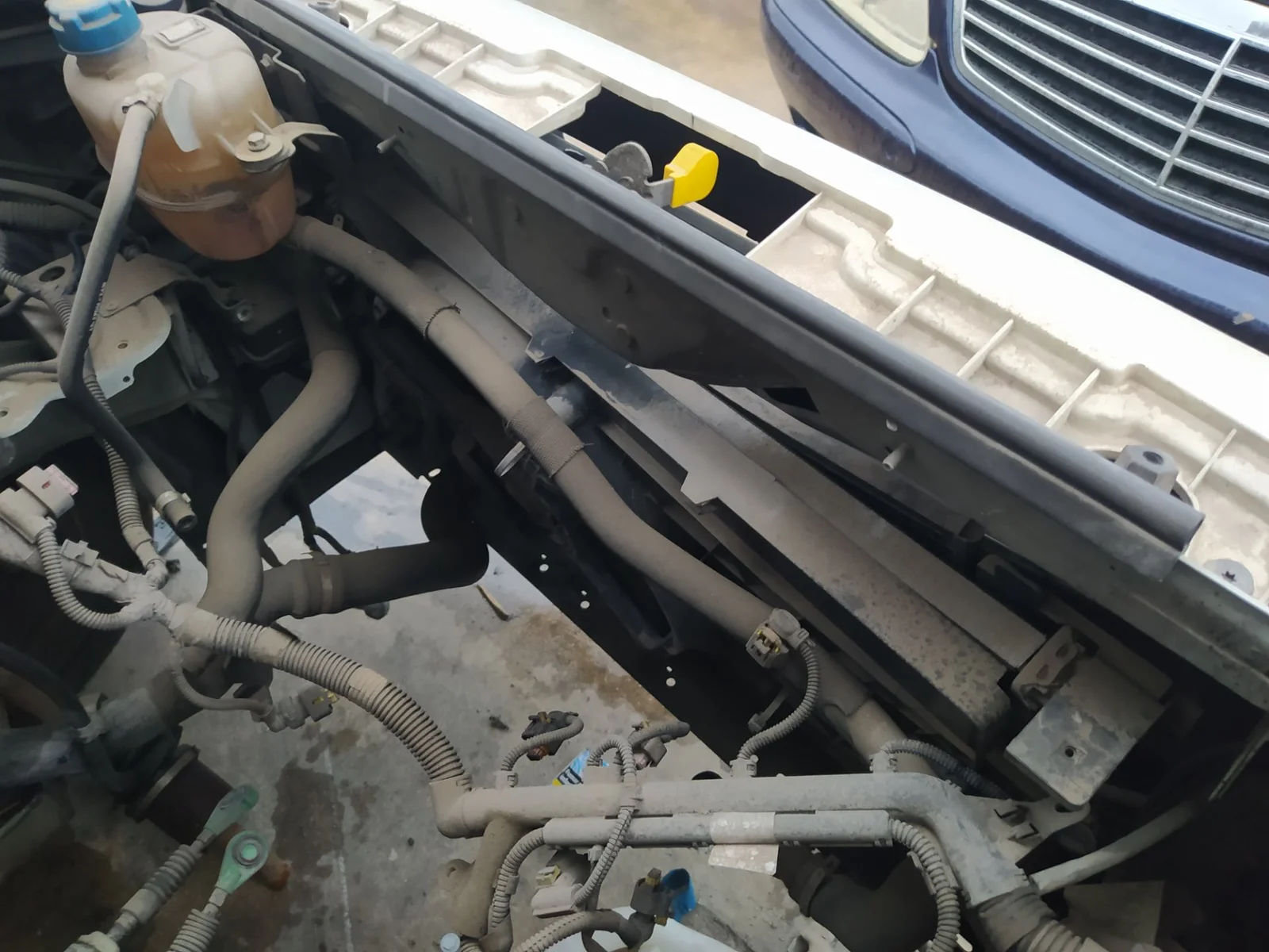 Foto de RADIADOR AGUA PEUGEOT BIPPER TEPEE 1.3 16V HDi FAP (75 CV / 55 KW)
