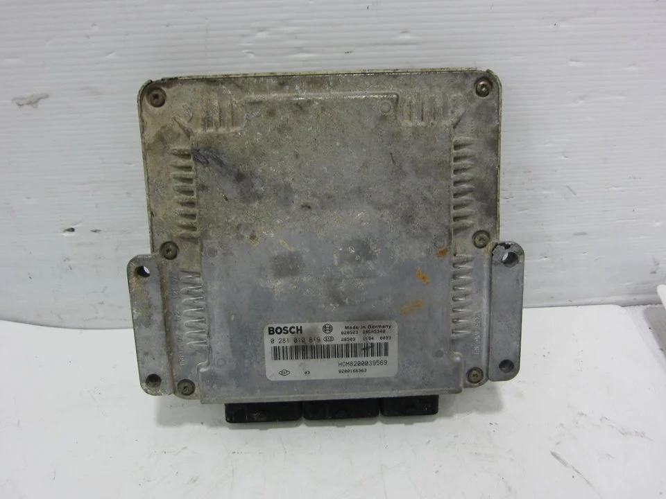 Foto de CENTRALITA MOTOR UCE RENAULT SCENIC I (JA...) 1.9 dCi Diesel CAT (102 CV / 75 KW) referencia 0281010819