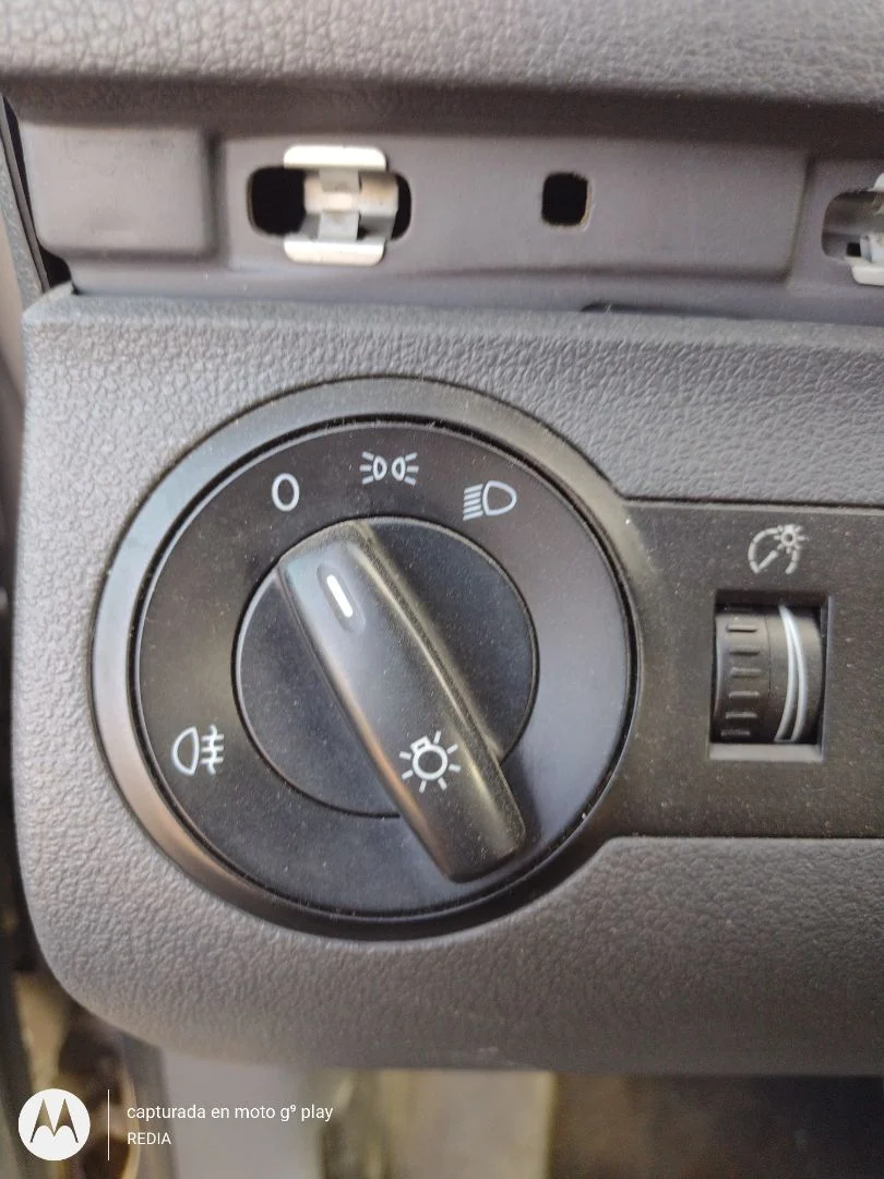 Foto de MANDO LUCES VOLKSWAGEN TOURAN (1T2) 1.9 TDI (105 CV / 77 KW) referencia 1K0953513G FKZ