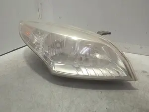 Foto de FARO DERECHO RENAULT MEGANE III BERLINA 5P 1.6 16V CAT (101 CV / 74 KW) referencia 260100017R