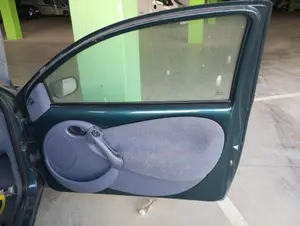 Foto de LUNA DELANTERA DERECHA FORD KA (CCQ) 1.3 CAT (50 CV / 37 KW) referencia 1256261 foto 2