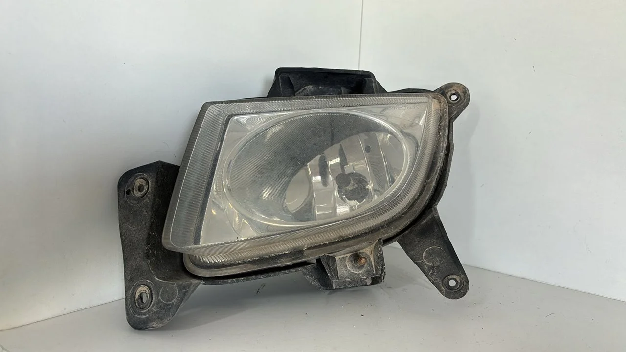Foto de FARO ANTINIEBLA IZQUIERDO HYUNDAI I30 (FD) 1.6 CRDi CAT (116 CV / 85 KW) referencia 922012L000