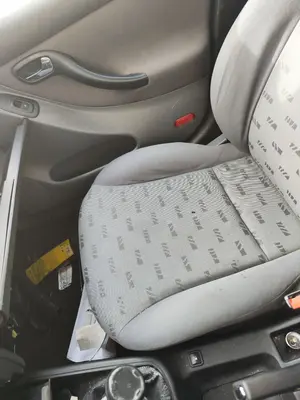 Foto de ASIENTO DELANTERO DERECHO SEAT LEON (1M1) 1.6  (101 CV / 74 KW)