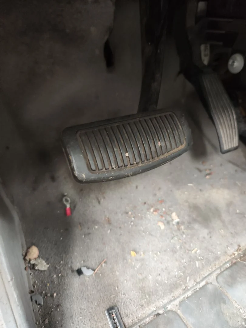 Foto de PEDAL FRENO KIA CARNIVAL 2.9 CRDi CAT (185 CV / 136 KW)