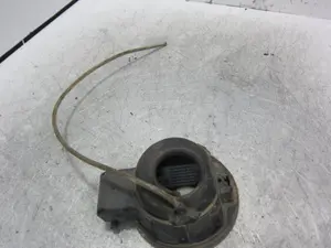 Foto de TAPA EXTERIOR COMBUSTIBLE SEAT LEON (1M1) 1.8 20V (125 CV / 92 KW) referencia 1M6809906 foto 3