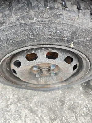 Foto de PINZA DE FRENO DELANTERA IZQUIERDA FORD FIESTA (CBK) 1.4 TDCi CAT (68 CV / 50 KW)