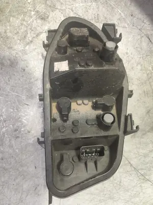 Foto de NO IDENTIFICADO RENAULT CLIO III 1.2 16V (75 CV / 55 KW) referencia 89035086