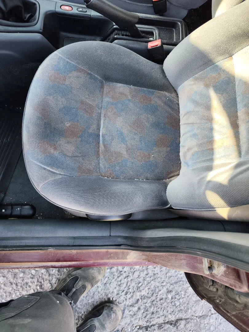 Foto de ASIENTO DELANTERO IZQUIERDO RENAULT LAGUNA (B56) 2.0 (113 CV / 83 KW)