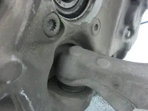 Foto de BRAZO SUSPENSION INFERIOR DELANTERO IZQUIERDO PORSCHE CAYENNE (TIPO 92A) foto 7