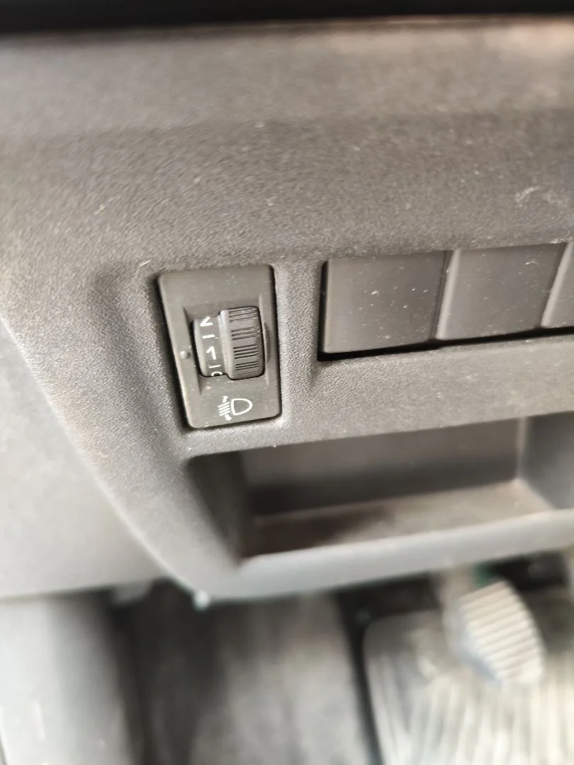 Foto de INTERRUPTOR CITROEN C4 BERLINA 1.6 16V HDi (90 CV / 66 KW)