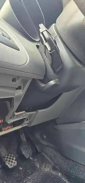 Foto de COLUMNA DIRECCION SEAT IBIZA BERLINA (6J5) 1.4 TDI (80 CV / 59 KW) referencia 6R1419501DS