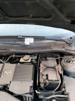 Foto de BRAZO SUSPENSION DELANTERO DERECHO MAZDA 3 BERLINA (BK) 1.6 16V CAT (105 CV / 77 KW)