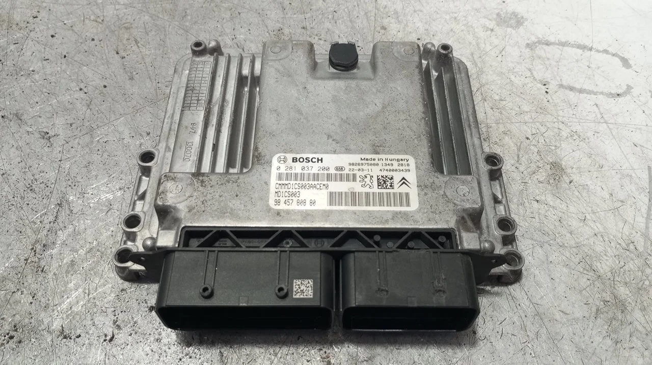 Foto de CENTRALITA MOTOR UCE PEUGEOT 3008 1.5 Blue-HDI FAP (131 CV / 96 KW) referencia 9826975080