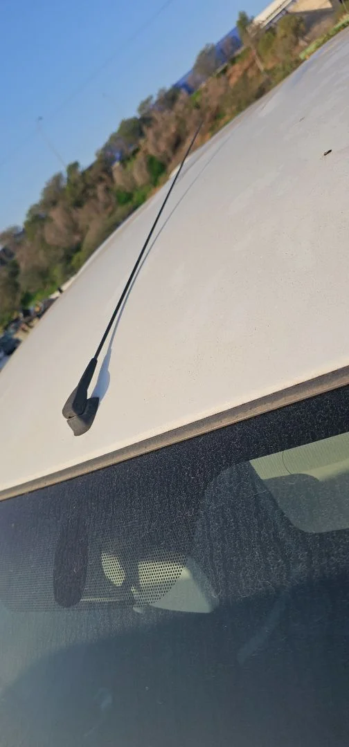 Foto de BASE DE ANTENA RENAULT KANGOO II (F/KW0) 1.5 dCi Diesel FAP (90 CV / 66 KW) referencia 8200509766