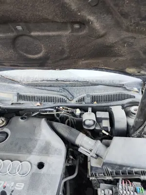 Foto de ARTICULACION LIMPIA DELANTERA AUDI A3 (8L) 1.9 TDI (110 CV / 81 KW) referencia 1U1955603C