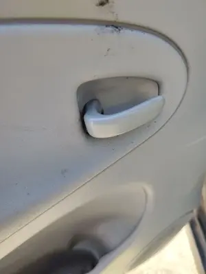 Foto de MANETA INTERIOR DELANTERA IZQUIERDA CITROEN XSARA PICASSO 1.6 HDi CAT (9HY / DV6TED4) (109 CV / 80 KW)