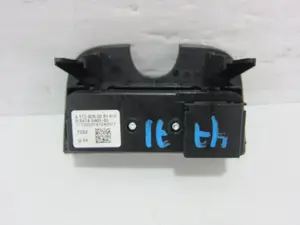 Foto de INTERRUPTOR MERCEDES-BENZ CLASE A (BM 176) 1.5 CDI CAT (109 CV / 80 KW) referencia A17290500519107 foto 2