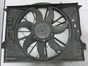 Foto de ELECTROVENTILADOR MERCEDES-BENZ CLASE S (BM 220) BERLINA 5.0 V8 24V CAT (306 CV / 225 KW) referencia A2115001693 foto 3