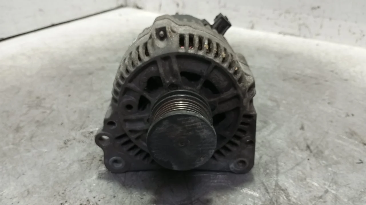 Foto de ALTERNADOR SEAT ALHAMBRA (7V9) 1.9 TDI (116 CV / 85 KW) referencia 028903030A
