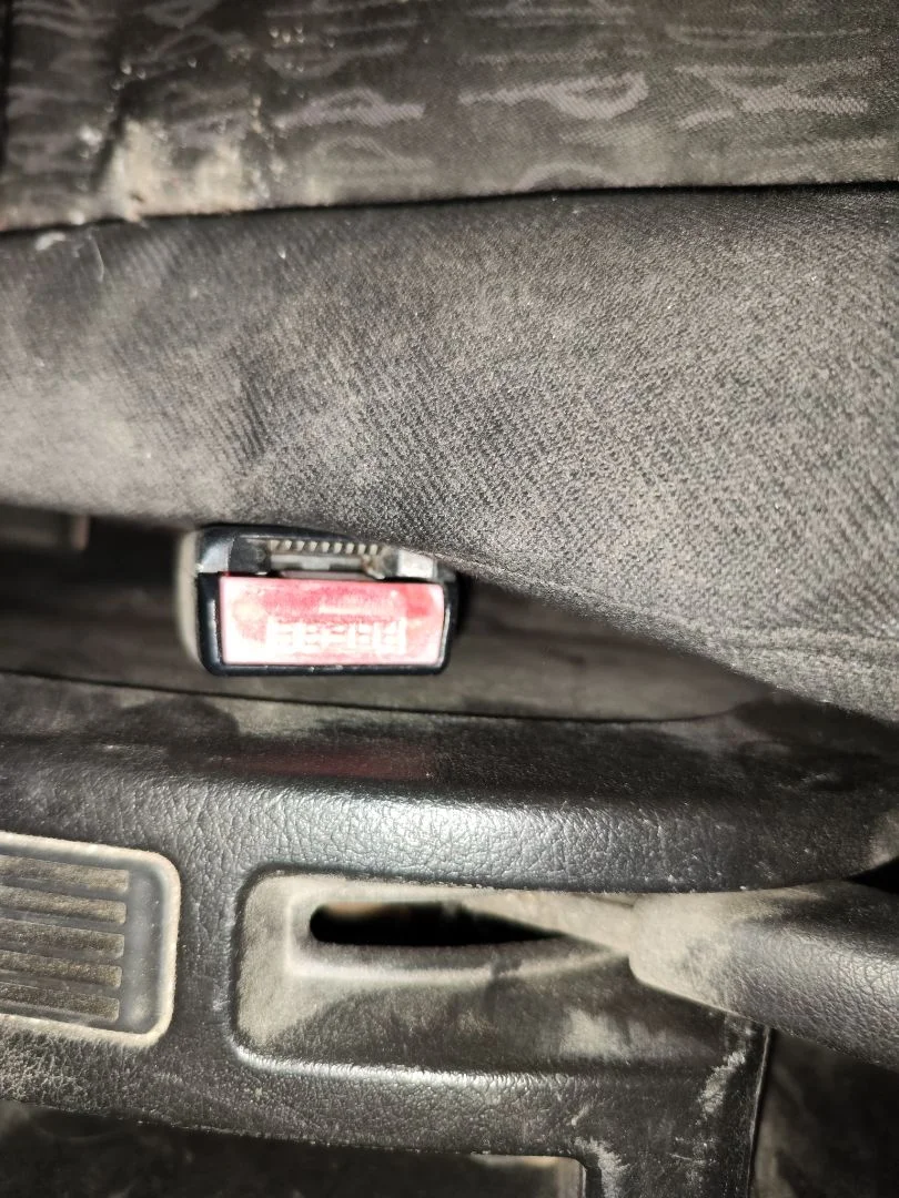 Foto de PRETENSOR AIRBAG IZQUIERDO PEUGEOT 307 (S1)(04.2001) 1.6 16V CAT (109 CV / 80 KW)