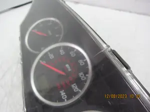 Foto de CUADRO INSTRUMENTOS NISSAN PRIMERA BERLINA (P12) 2.2 16V Turbodiesel CAT (126 CV / 93 KW) referencia AV719 foto 12