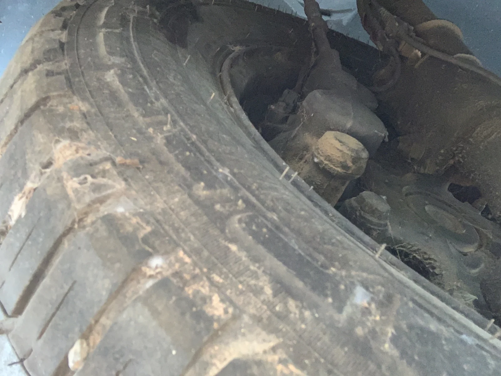 Foto de PINZA DE FRENO DELANTERA IZQUIERDA VOLKSWAGEN CRAFTER FURGÓN (2E) 2.5 TDI DPF (109 CV / 80 KW) referencia 2E0615105B