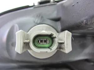 Foto de FARO DERECHO RENAULT SCENIC I (JA...) 1.6 (107 CV / 79 KW) referencia 7700432095 foto 7