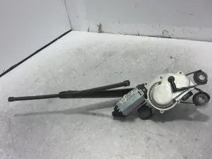 Foto de MOTOR LIMPIA TRASERO SEAT IBIZA (6L1) 1.4 16V (75 CV / 55 KW) referencia 6L6955771B