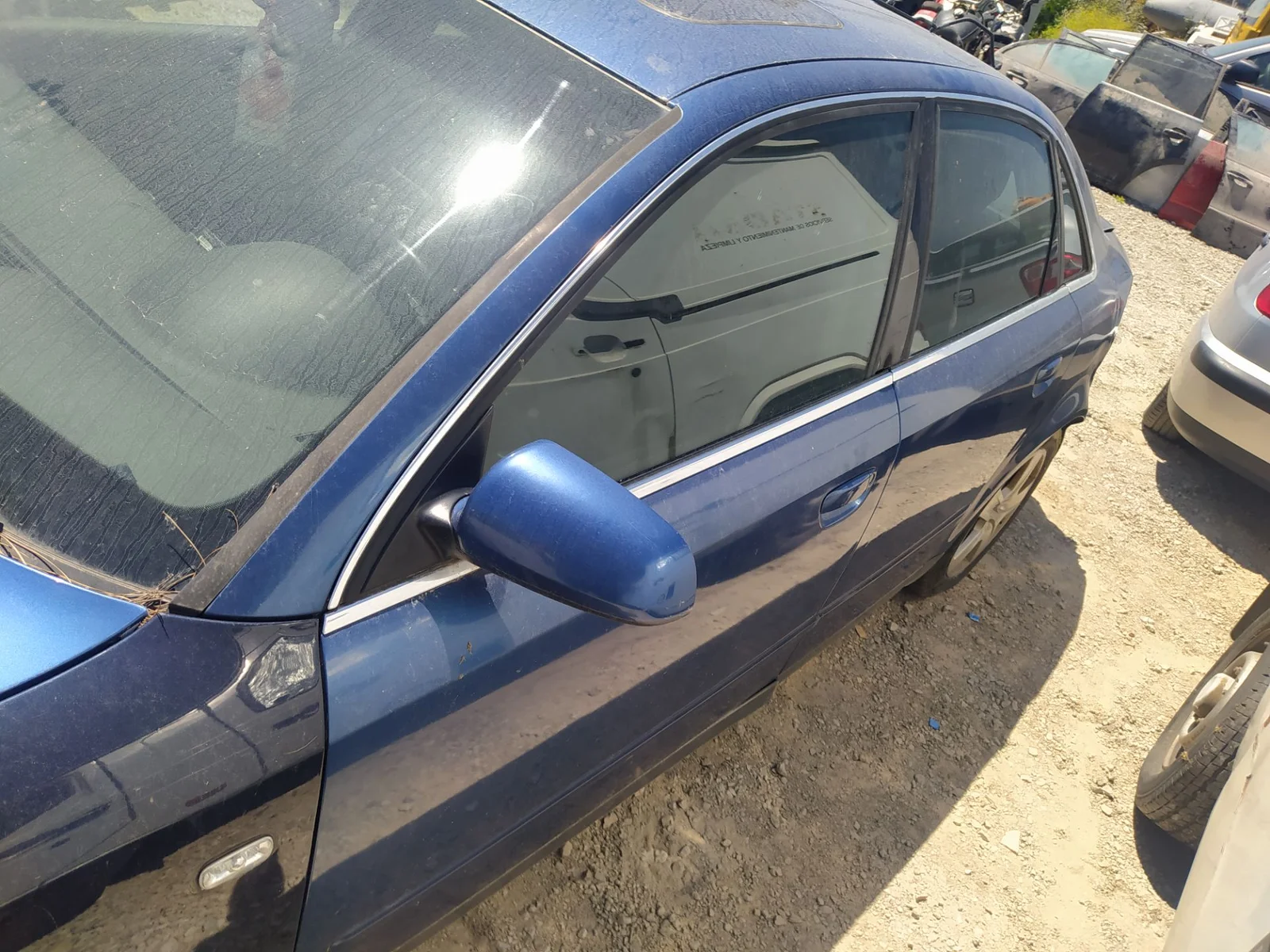 Foto de PUERTA DELANTERA IZQUIERDA AUDI A4 AVANT (8E) 1.9 TDI (131 CV / 96 KW) referencia 8E0831051