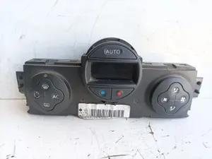 Foto de MANDO CALEFACCION / AIRE ACONDICIONADO RENAULT MEGANE II CLASSIC BERLINA referencia 8200344840
