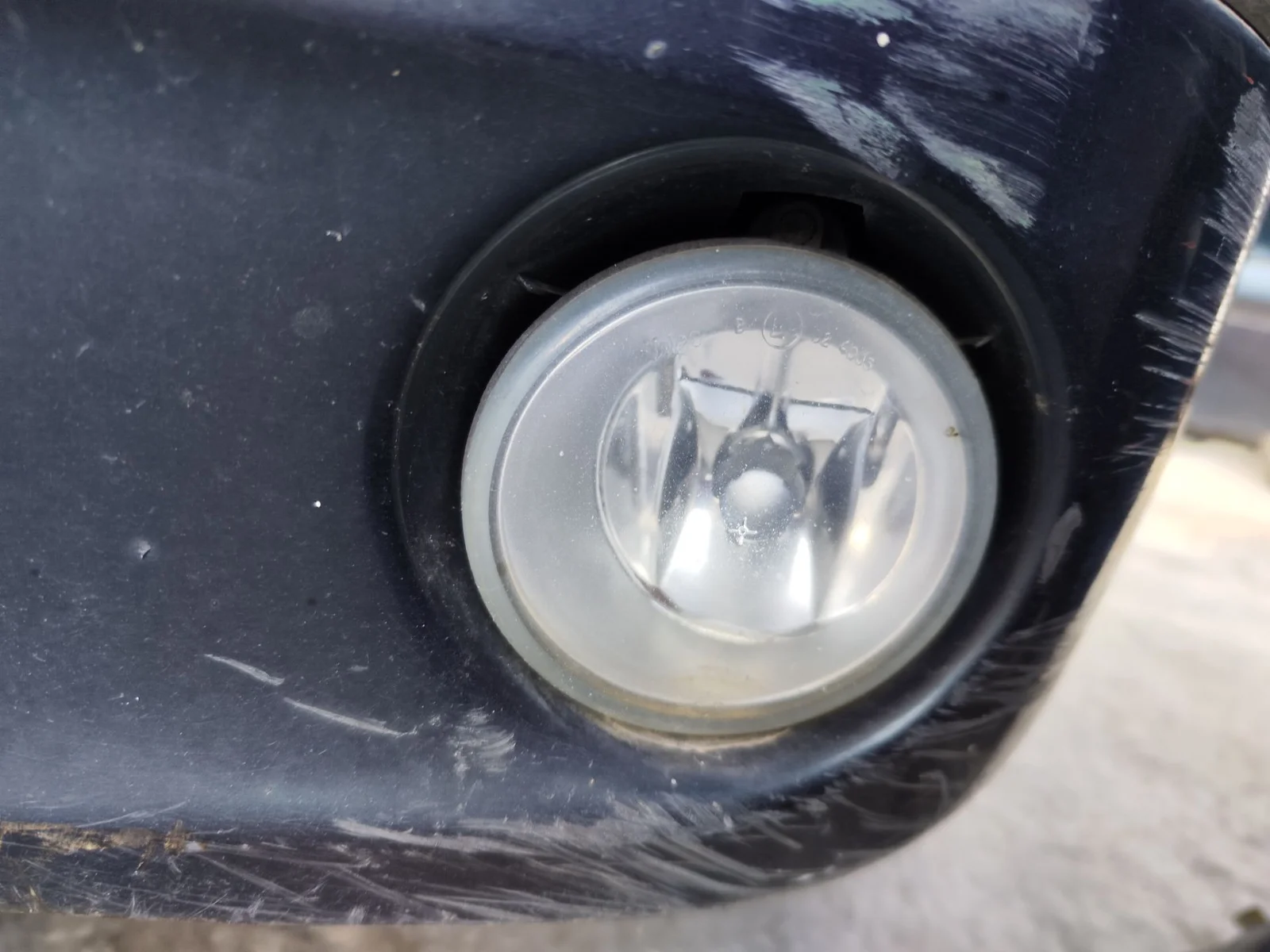 Foto de FARO ANTINIEBLA IZQUIERDO RENAULT SCENIC I (JA...) 1.9 dCi Diesel CAT (102 CV / 75 KW)