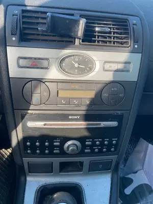 Foto de INTERRUPTOR FORD MONDEO BERLINA (GE)