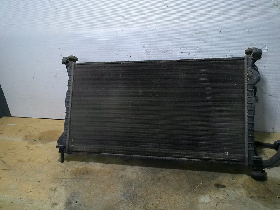 Foto de RADIADOR AGUA FORD TOURNEO CONNECT (TC7) 1.8 TDCi CAT (90 CV / 66 KW) referencia 4T168005GA
