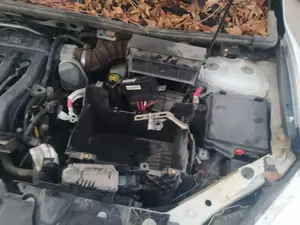 Foto de TUBOS AIRE ACONDICIONADO RENAULT MEGANE III BERLINA 5P 1.6 16V CAT (101 CV / 74 KW)