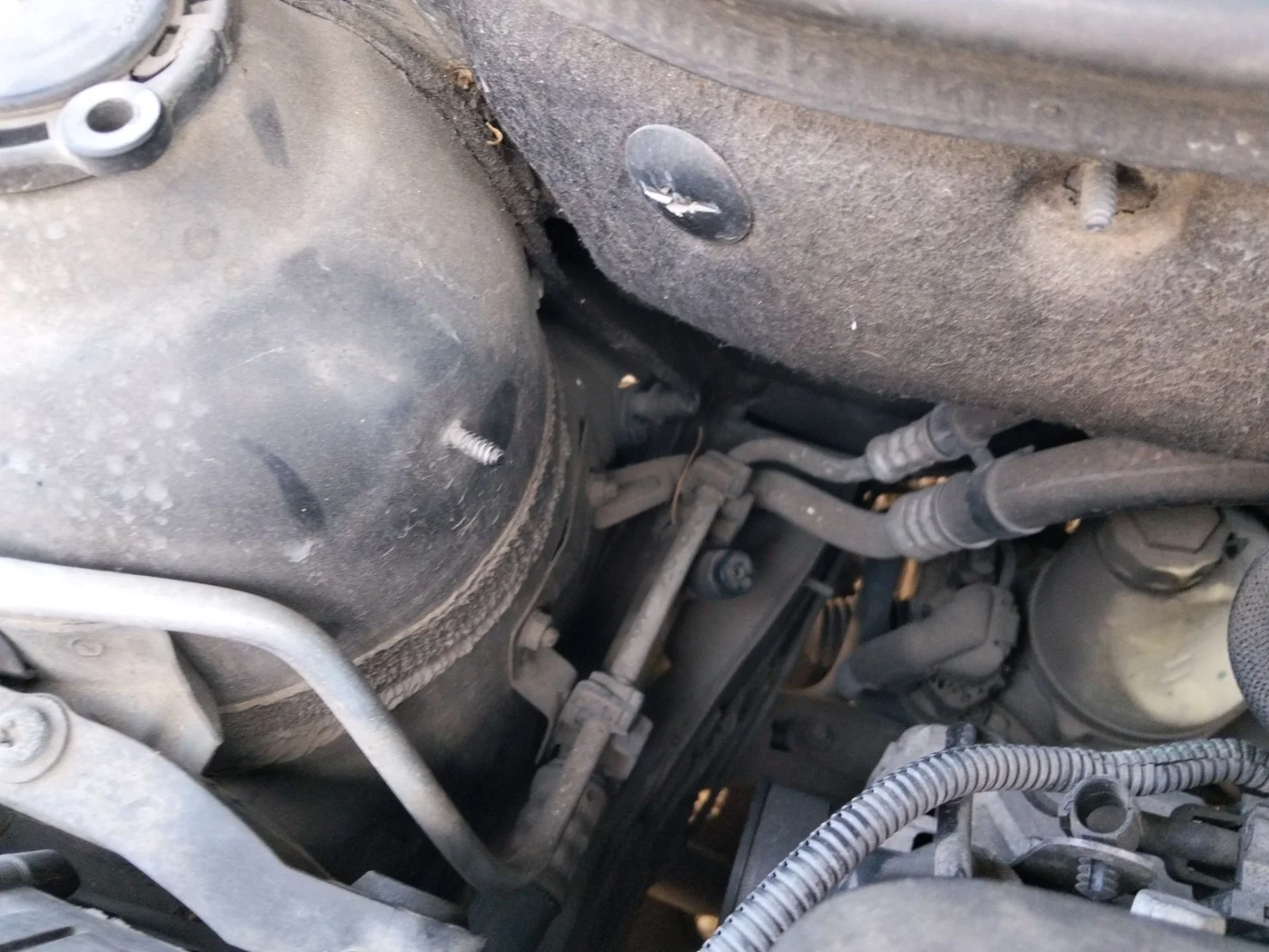 Foto de TUBOS AIRE ACONDICIONADO OPEL ASTRA H GTC 1.9 CDTI (120 CV / 88 KW)